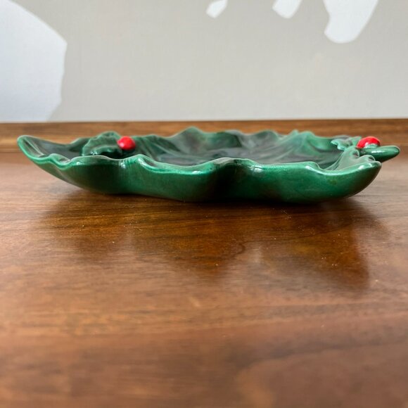 Vintage Lefton Christmas Tree Shaped Plate w/ Holly Berry Candy Nut Dish 2691 - Picture 4 of 8